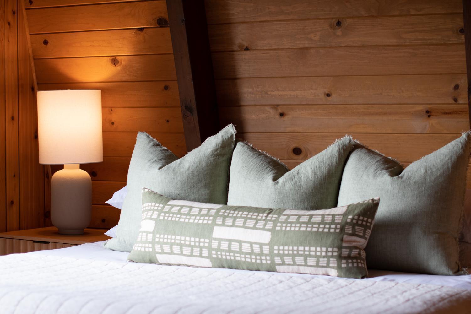 Pet & Kid Friendly Cozy Cabin, Bbq, Firepit, Outdoor Dining, Forest Views ليك أروهيد المظهر الخارجي الصورة